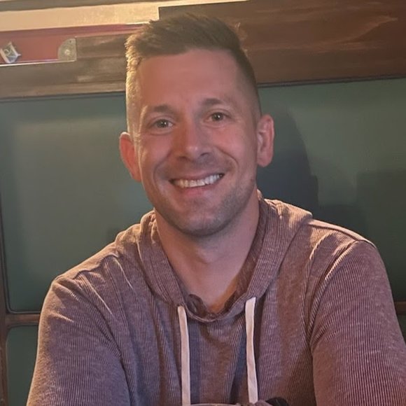 Derek Posh Ambassador - Picture 10 of 10